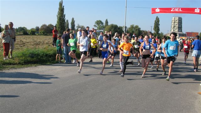 ../Images/Geiseltalseelauf2011 (10).jpg